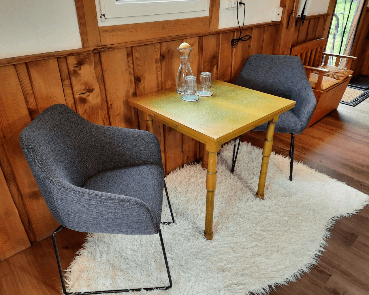 Eßbereich im Tiny House Living Legends