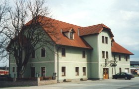 schachner, &copy; Schachner