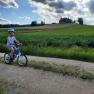 Weg hinterm Bauernhof - ideal zum Fahrradfahren und Spazieren gehen, &copy; Anderlhof