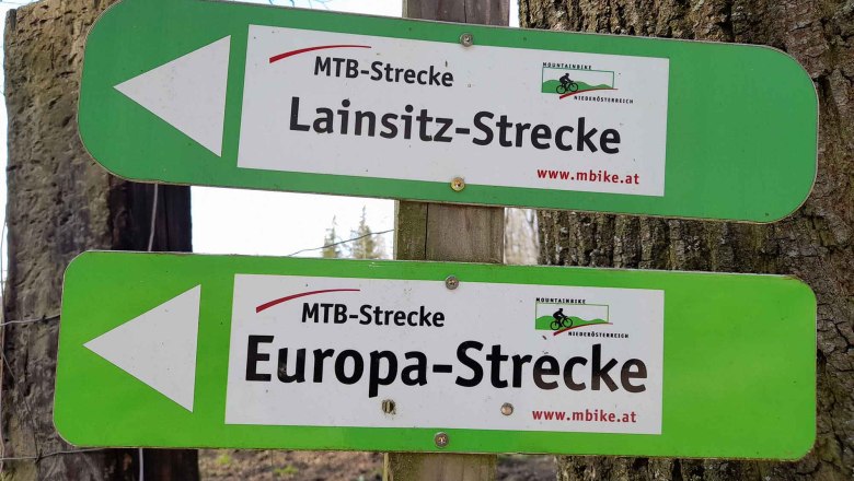 MTB Strecken vorm Haus, &copy; Ferienhaus Angel, Fotograf Heidi Angel