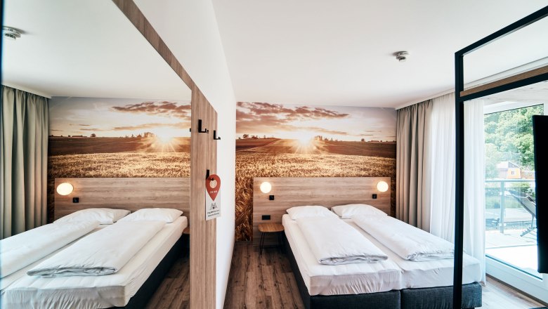 Doppelzimmer Terasse, &copy; I'm Inn Zwettl, Fotograf Patrick Weichmann