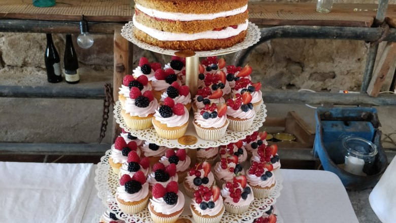 Naked Cake, &copy; Naked Cake, &copy; B&auml;ckerei-Konditorei Pilz, Katrin Pilz