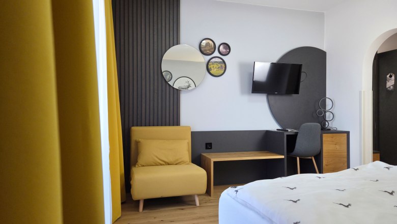 Modernes "Wohlfühl-Zimmer", © Julian Weber, Café Pension Kristall