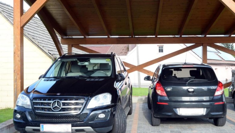 Autoabstellplatz App. und Fewo, &copy; Regina Petric