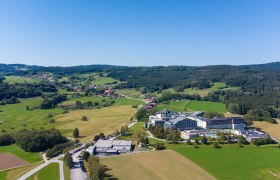 Gesundheitszentrum und Lauterbach von oben, © Foto Freitag